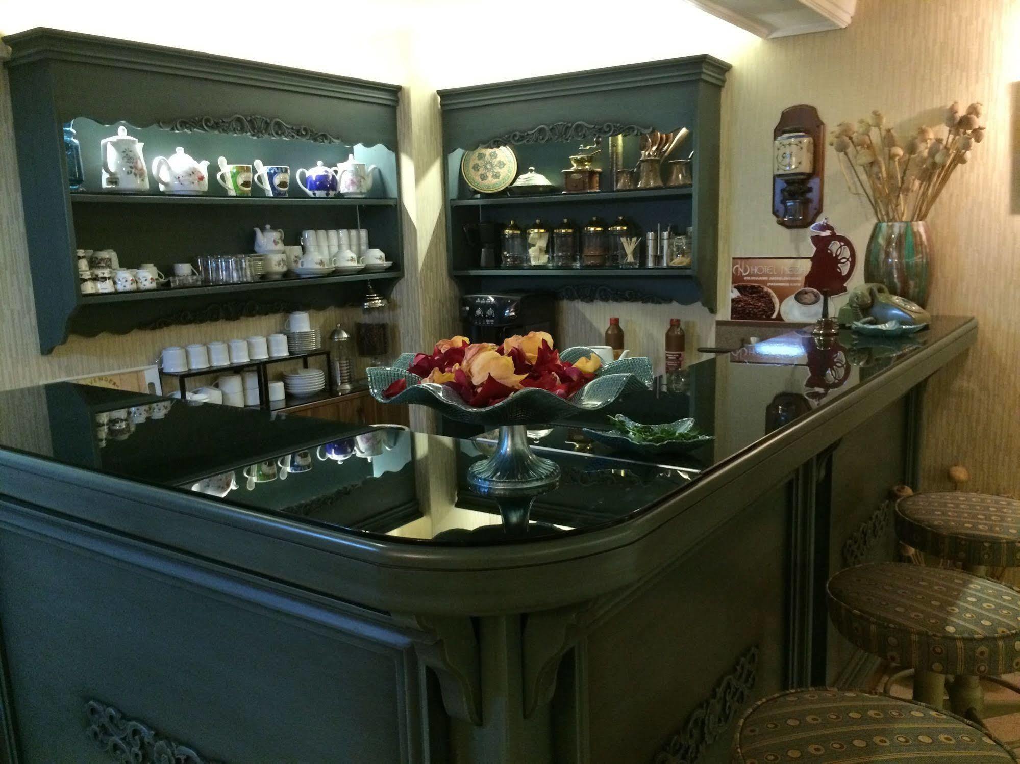 Hotel Nezih Istanbul Bagian luar foto