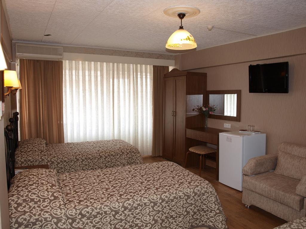 Hotel Nezih Istanbul Bagian luar foto